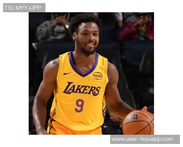 费尔斯表现不佳7号秀19投仅7中贡献18分8板2助1帽效率令人担忧